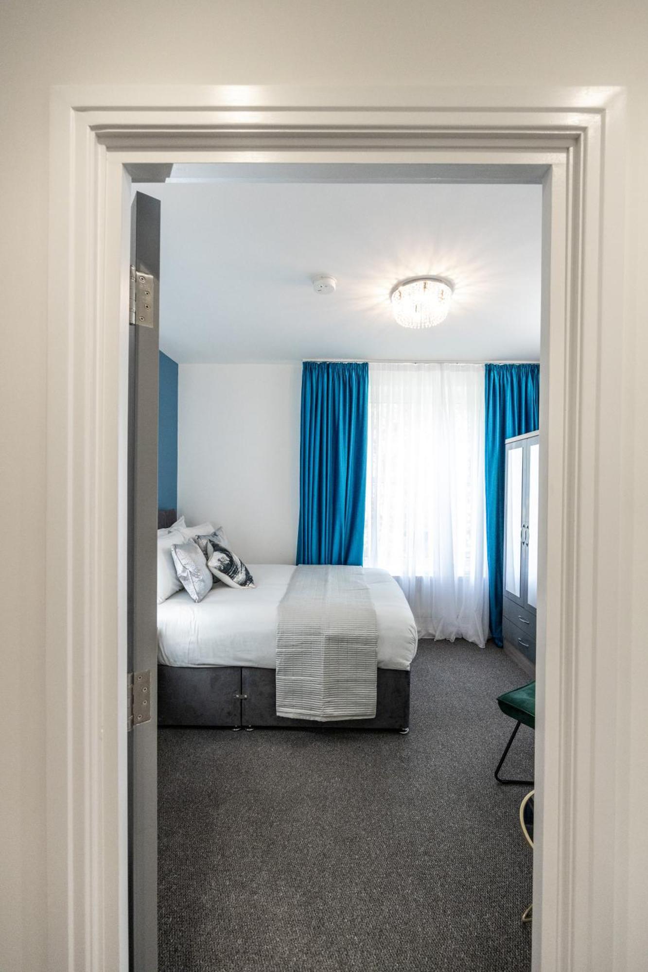 Cosy 4-Bedroom Apartment Next To Borough London Exterior photo